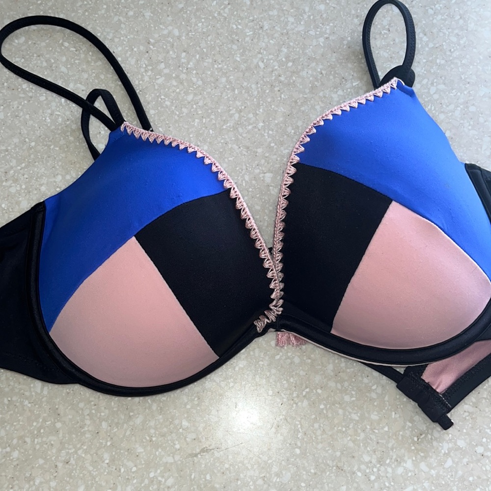 Shade shore bikini top